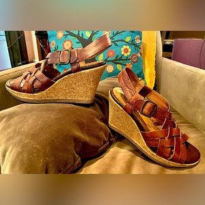 Indigo by Clarks brown wedge sandals. Size 6M.